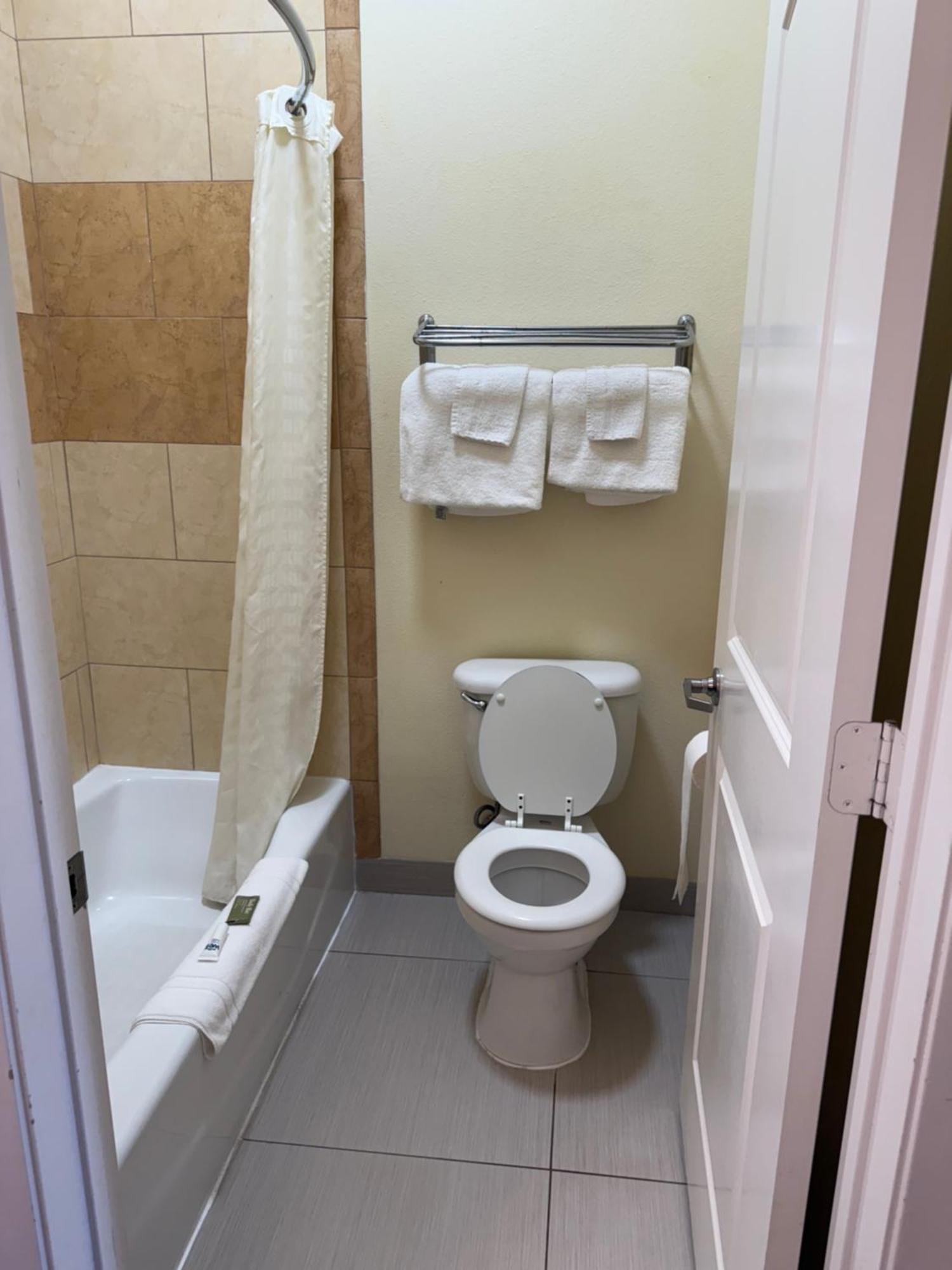 Executive Inn And Suites Pittsburg Zewnętrze zdjęcie